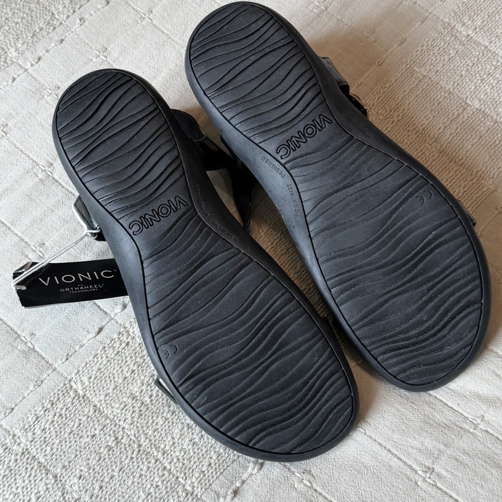 VIONIC Adriane Black Patent Leather Flat Slingback Sandals Size 9 NWT - Picture 4 of 6